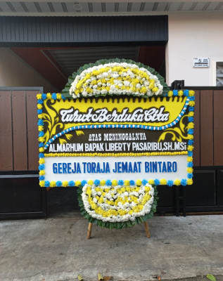 Papan Bunga Duka di Nguwet