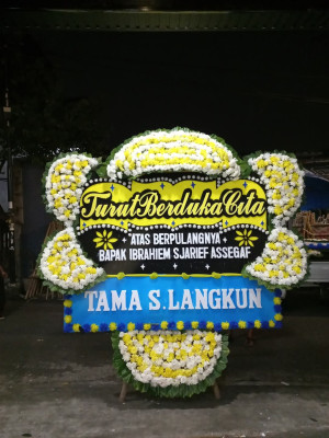 Papan Bunga Duka di Nguwet